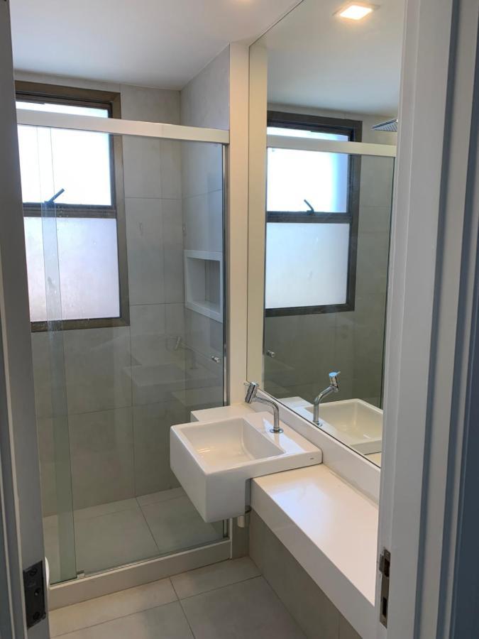 Flat Com 65 Metros; Sala; Duas Suites; Cozinha Recem-Reformado 里约热内卢 外观 照片